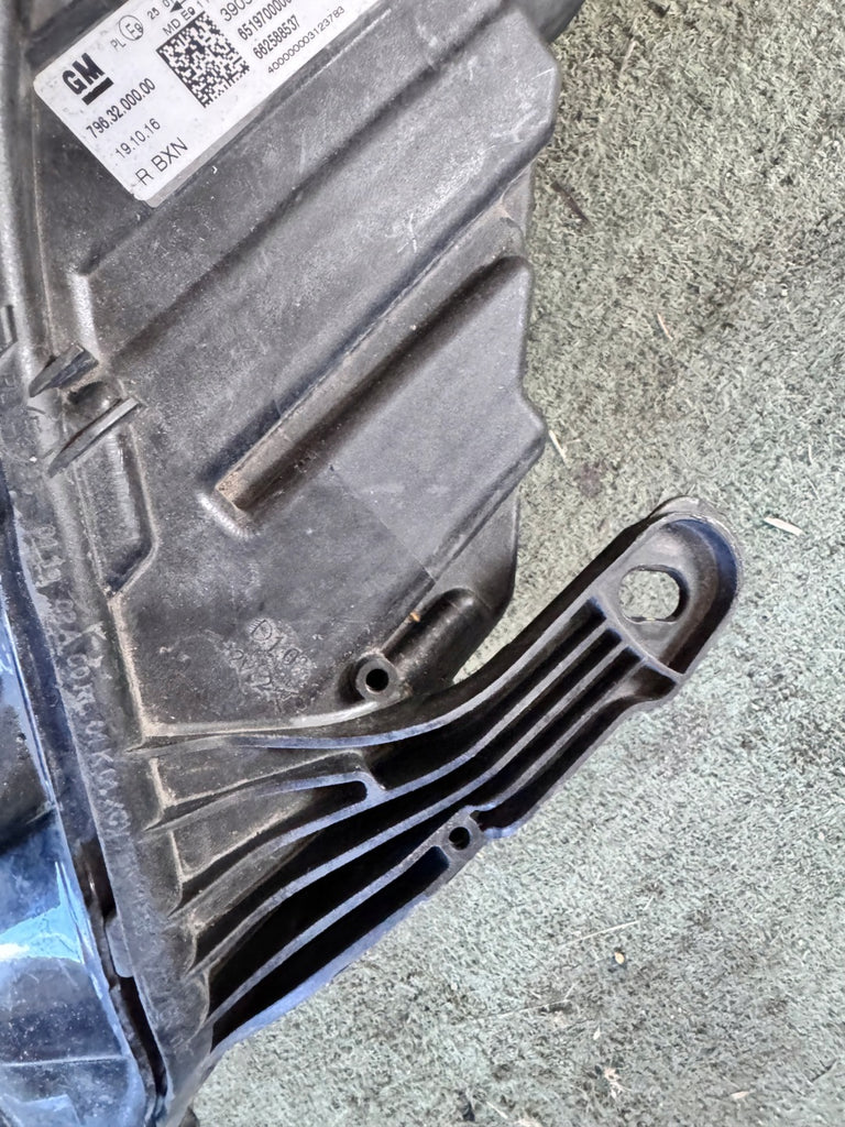 Frontscheinwerfer Opel Astra B16 39055746 Rechts Scheinwerfer Headlight SCH8192708386oz