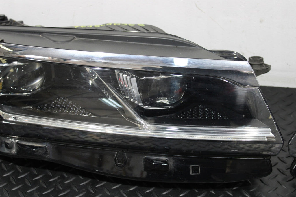 Frontscheinwerfer VW Touareg 761941035B 761941036B LED Ein Satz Headlight SCH7102179282vk