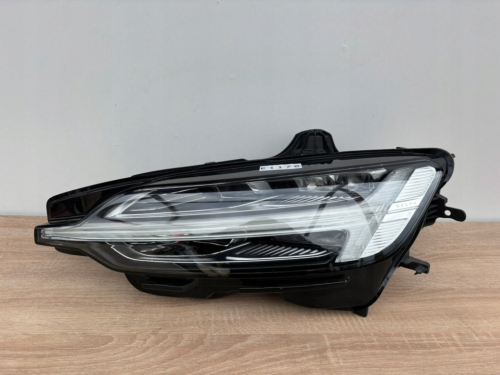 Frontscheinwerfer Volvo S60 V60 3228815 Links Scheinwerfer Headlight SCH3743789874ir