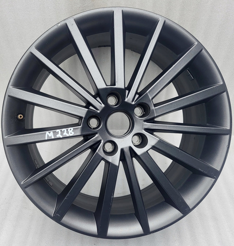 1x Alufelge 18 Zoll 7.5" 5x112 51ET Matt Graphit 5E0601025K Skoda Octavia Iii