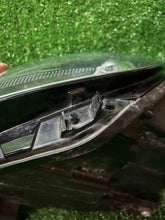 Load image into Gallery viewer, Frontscheinwerfer VW Tiguan 5N1941005 Links Scheinwerfer Headlight