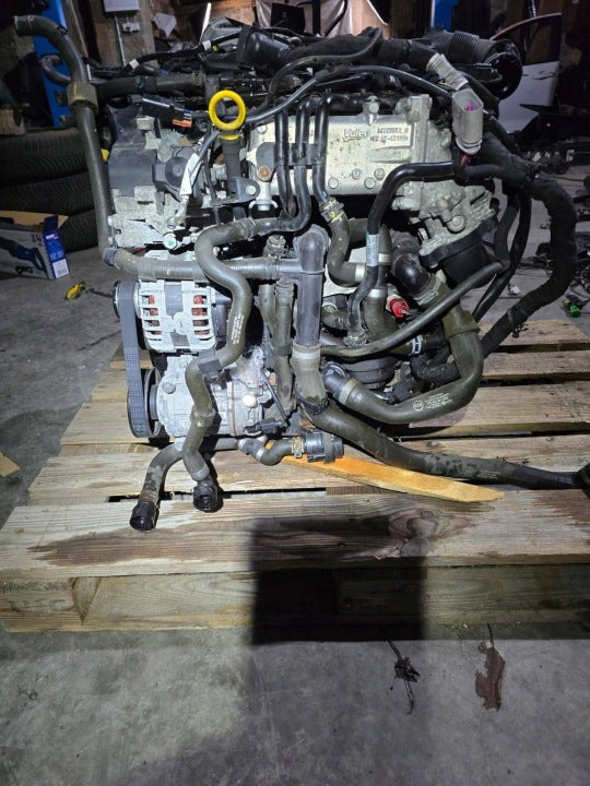 Motor Audi A3 CXX 1.6 TDI 110PS 81kW 102TKm Diesel Engine Komplett MOT4460433761ds