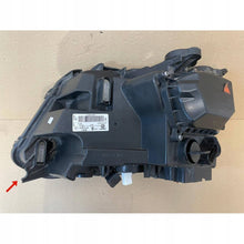 Load image into Gallery viewer, Frontscheinwerfer VW Amarok 2H1941016AF Xenon Rechts Scheinwerfer Headlight SCH7119043803on