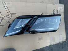 Load image into Gallery viewer, Frontscheinwerfer Skoda Octavia III 5E1941015D 5E1941016D Rechts oder Links SCH5901156748mn