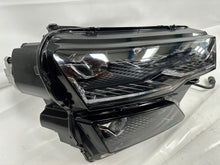 Laden Sie das Bild in den Galerie-Viewer, Frontscheinwerfer Skoda Karoq 57B941036 LED Rechts Scheinwerfer Headlight SCH3338709888la