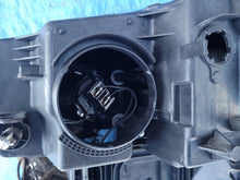 Laden Sie das Bild in den Galerie-Viewer, Frontscheinwerfer Renault Megane IV TL692916123 OE 260102555R-1631 Rechts SCH8027872230mh