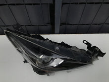 Laden Sie das Bild in den Galerie-Viewer, Frontscheinwerfer Mazda III 5898730100 BHN3-51030 LED Rechts Headlight SCH1059008218dm