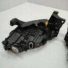 Load image into Gallery viewer, Frontscheinwerfer Audi Q7 4M0941006 Xenon Rechts Scheinwerfer Headlight SCH9049706135hf