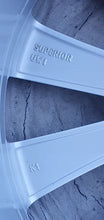 Laden Sie das Bild in den Galerie-Viewer, 1x Alufelge 19 Zoll 8.0" 5x112 45ET Glanz Silber 5LA601025AP Skoda Kodiaq FEL9714391357tx