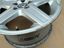 Load image into Gallery viewer, 1x Alufelge 16 Zoll 6.5" 5x108 52 5ET Glanz Silber 30671413 Volvo S40 I FEL8681027192qt