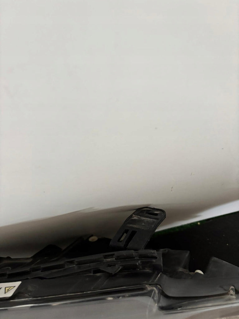 Frontscheinwerfer BMW E88 E87 90004813 Xenon Ein Stück (Rechts oder Links) SCH4278247359fg