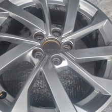 Laden Sie das Bild in den Galerie-Viewer, 1x Alufelge 16 Zoll 6.5" 5x112 40ET Glanz Silber 82A601025B Audi Rim Wheel FEL5237663473pl