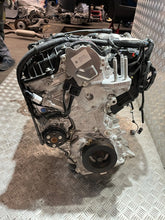 Laden Sie das Bild in den Galerie-Viewer, Motor Mazda Cx-5 PE27 2.0 165PS 10TKm 2024 Benzin Engine Komplett MOT8350515193lx