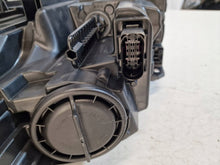 Laden Sie das Bild in den Galerie-Viewer, Frontscheinwerfer Mercedes-Benz W246 A2468205461 LED Rechts Headlight SCH4633116471ui