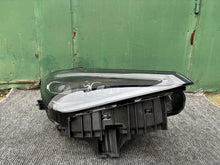 Laden Sie das Bild in den Galerie-Viewer, Frontscheinwerfer Smart 8895889923 LED Rechts Scheinwerfer Headlight SCH9209238184uc