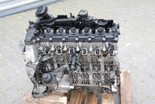 Laden Sie das Bild in den Galerie-Viewer, Motor BMW X5 X6 306D3 3.0 235PS 147TKm 2006 Diesel Engine Unkomplett
