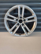 Laden Sie das Bild in den Galerie-Viewer, 1x Alufelge 17 Zoll 5x112 8053523 BMW 1 F40 Rim Wheel FEL5091754994ec