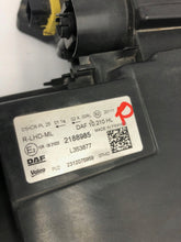 Laden Sie das Bild in den Galerie-Viewer, Frontscheinwerfer Daf 2188985W 2188984Q Ein Satz Scheinwerfer Headlight SCH9527589652wr