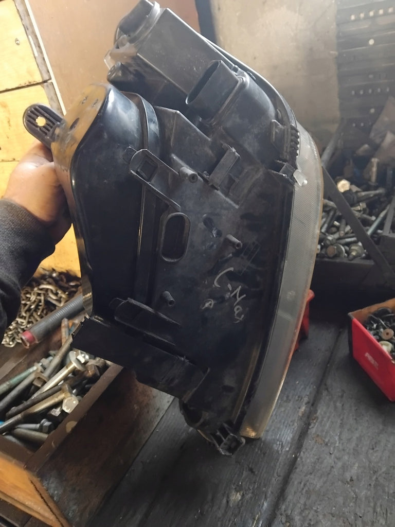 Frontscheinwerfer Ford Focus C-Max 3EEE1DD Ein Satz Scheinwerfer Headlight SCH7073987906mp