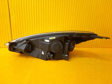 Laden Sie das Bild in den Galerie-Viewer, Frontscheinwerfer Ford Fiesta H1BB-13K029-AE Halogen Rechts Headlight