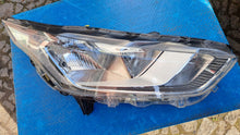Laden Sie das Bild in den Galerie-Viewer, Frontscheinwerfer Ford Tourneo Connect Transit L90152405 Rechts Headlight SCH2475532081ok