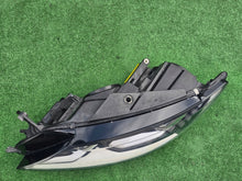 Laden Sie das Bild in den Galerie-Viewer, Frontscheinwerfer VW Passat Cc 3C8941751Q Links Scheinwerfer Headlight SCH6483030900wf