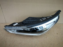 Laden Sie das Bild in den Galerie-Viewer, Frontscheinwerfer Hyundai I30 III 92101-G4000 LED Links Scheinwerfer Headlight