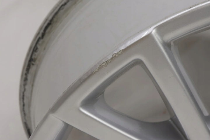1x Alufelge 17 Zoll 6.5" 33ET Matt 8U0071497 Audi Q3 Rim Wheel FEL5709262011mp