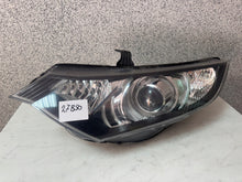 Laden Sie das Bild in den Galerie-Viewer, Frontscheinwerfer Honda Civic IX Xenon Links Scheinwerfer Headlight