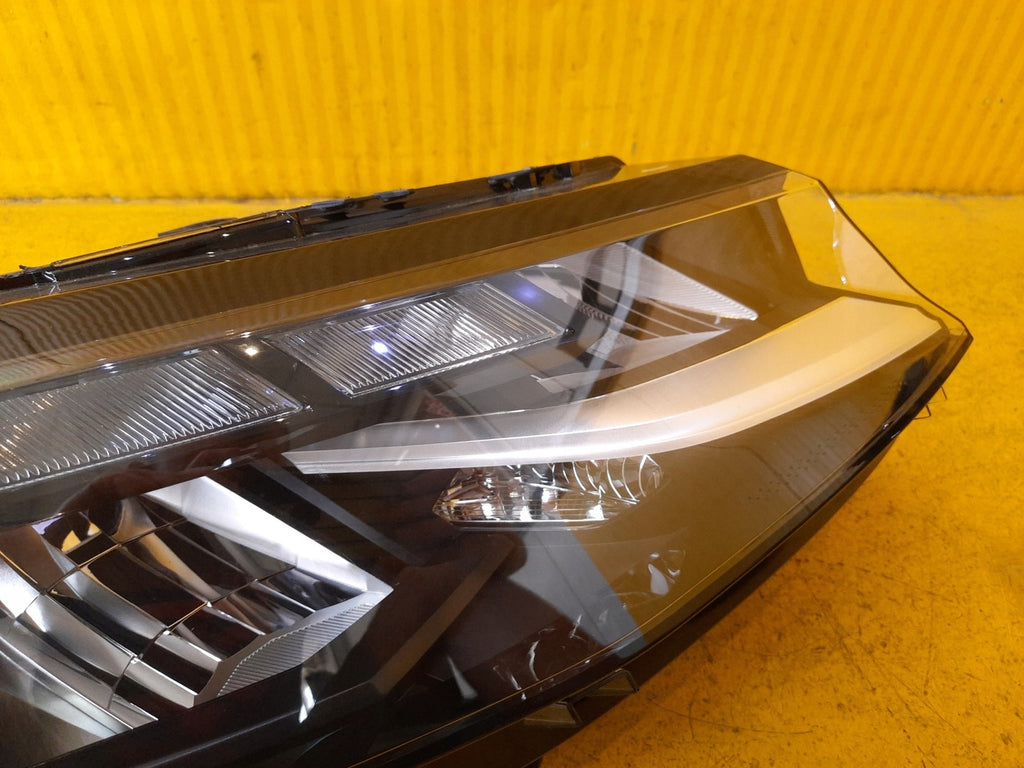 Frontscheinwerfer VW Transporter 12033060000 Rechts Scheinwerfer Headlight