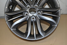 Load image into Gallery viewer, 1x Alufelge 17 Zoll 6.5" 5x114.3 51ET 52910-2Y600 Hyundai Santa I Fe Rim Wheel FEL1569130479hn