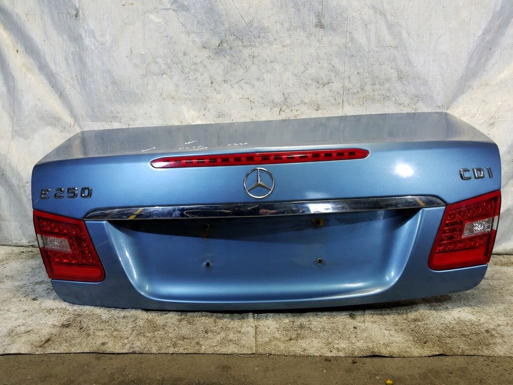 Heckklappe Mercedes-Benz Coupe Rückseite kofferraumklappe Tailgate