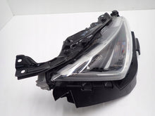 Laden Sie das Bild in den Galerie-Viewer, Frontscheinwerfer Seat Ibiza V 6F1941008A LED Rechts Scheinwerfer Headlight