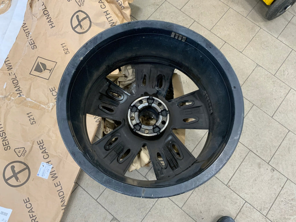 1x Alufelge 18 Zoll 7.5" 4x108 49ET Glanz Schwarz 9811635077 Peugeot 5008 I FEL3112138111vg