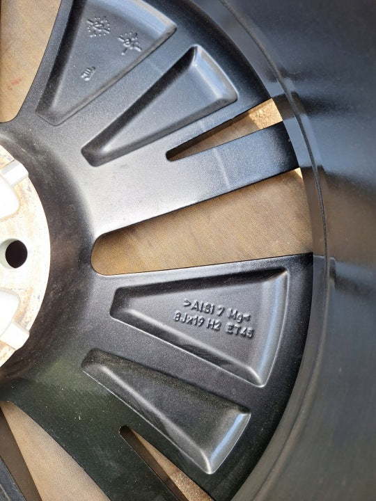 1x Alufelge 19 Zoll 8.0" 5x112 45ET Glanz Graphit 5LA601025A Mg Enyaq Rim Wheel FEL9933057295xw