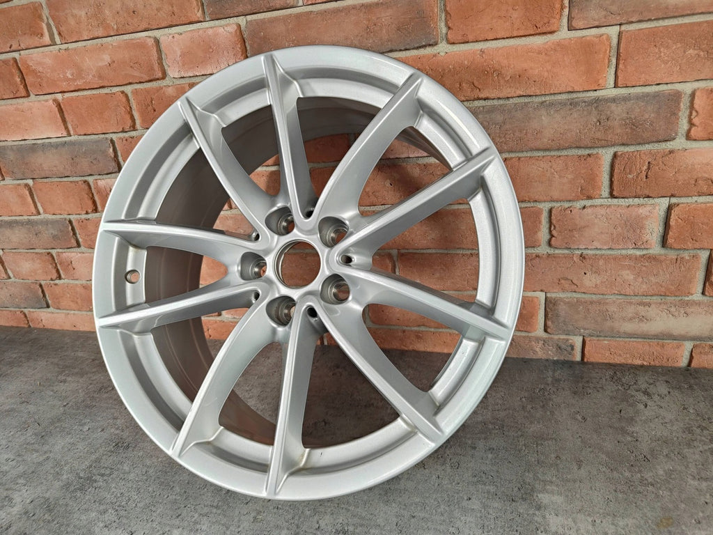 1x Alufelge 18 Zoll 7.0" 5x112 22ET Glanz Silber 6880047 BMW X3 G01 G02 FEL8072888620wi