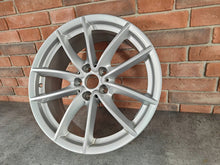 Laden Sie das Bild in den Galerie-Viewer, 1x Alufelge 18 Zoll 7.0" 5x112 22ET Glanz Silber 6880047 BMW X3 G01 G02 FEL8072888620wi