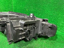 Laden Sie das Bild in den Galerie-Viewer, Frontscheinwerfer BMW 3 F30 F31 63117259527 Xenon Links Scheinwerfer Headlight SCH3707013220qu