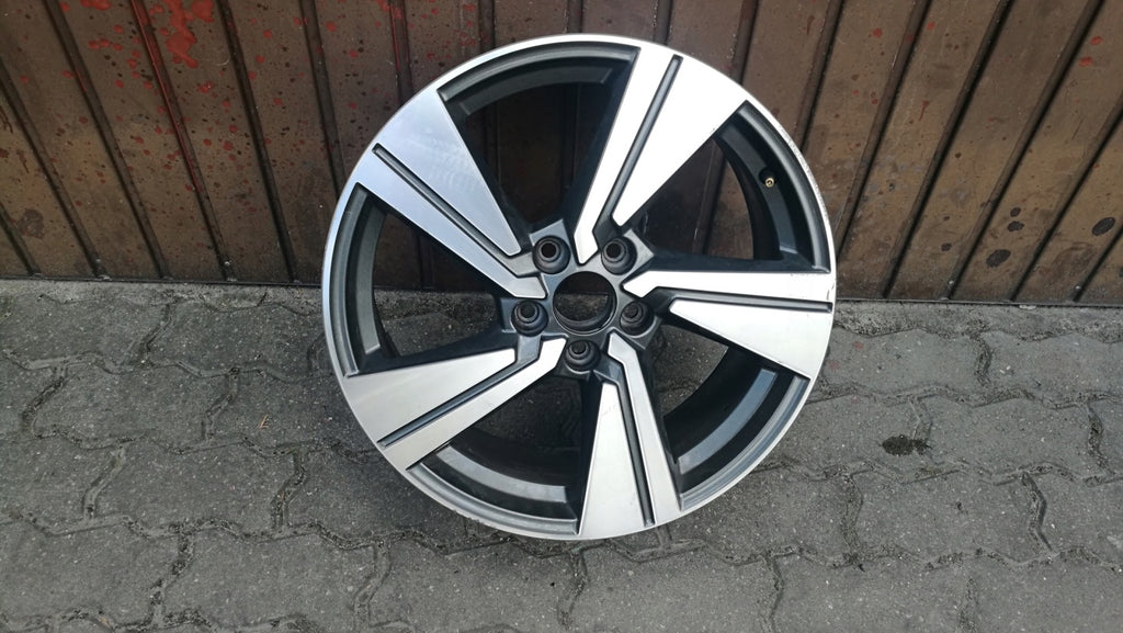 1x Alufelge 18 Zoll 7.0" 5x112 45ET Glanz 81A601025G Audi Q2 Mg Rim Wheel FEL1694557641sk
