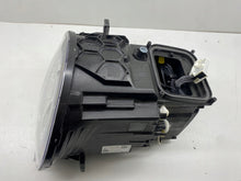 Laden Sie das Bild in den Galerie-Viewer, Frontscheinwerfer Mercedes-Benz W463 A4639061802 LED Rechts Headlight SCH6973126865lh