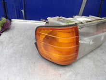 Load image into Gallery viewer, Frontscheinwerfer Mercedes-Benz W126 Rechts Scheinwerfer Headlight