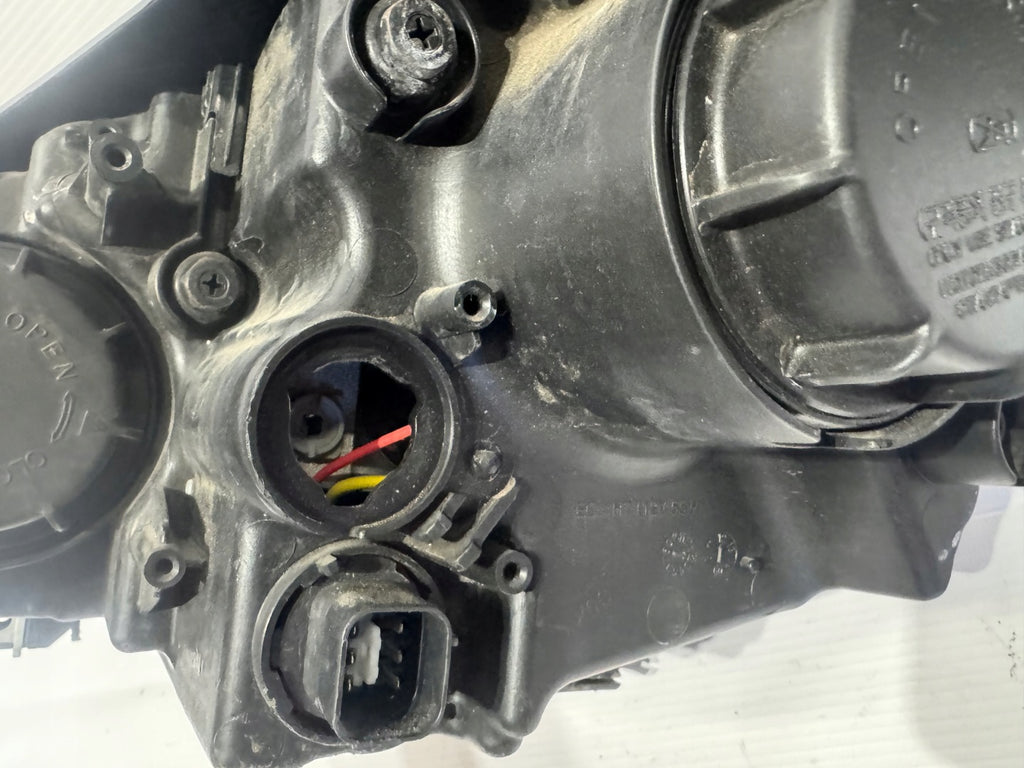 Frontscheinwerfer Hyundai Ix35 92102-2Y Rechts Scheinwerfer Headlight SCH9083991576sv
