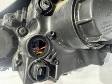 Laden Sie das Bild in den Galerie-Viewer, Frontscheinwerfer Hyundai Ix35 92102-2Y Rechts Scheinwerfer Headlight SCH9083991576sv