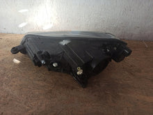Laden Sie das Bild in den Galerie-Viewer, Frontscheinwerfer Skoda Superb III 3V1941016A Xenon Rechts Headlight SCH8877699140ra