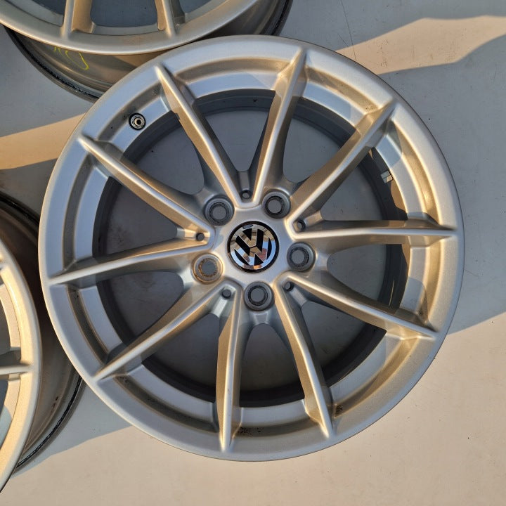 4x Alufelge 16 Zoll 6.5" 5x112 22ET 68876921 BMW 4 Tiguan Passat B8 Sharan FEL9612020180kr