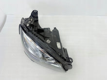 Load image into Gallery viewer, Frontscheinwerfer Mercedes-Benz W213 A2139062606 LED Rechts Headlight SCH7313310087lf