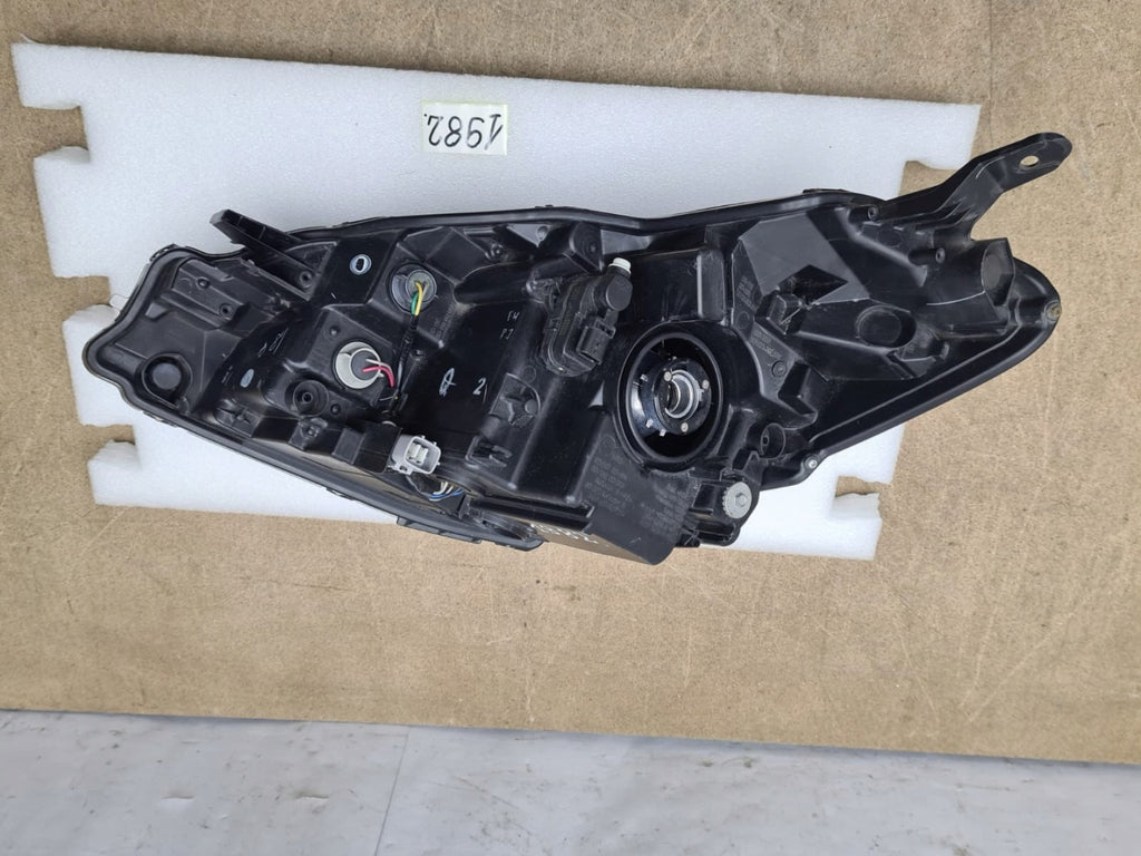 Frontscheinwerfer Toyota Yaris 81170-ODK10 Rechts Scheinwerfer Headlight SCH6804392754pp