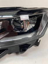 Laden Sie das Bild in den Galerie-Viewer, Frontscheinwerfer VW T-Roc 2GA941035P Links Scheinwerfer Headlight