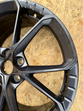 Laden Sie das Bild in den Galerie-Viewer, 1x Alufelge 19 Zoll 8.0" 5x114.3 Zum Streichen 52910-S0200 Hyundai I30 Iii FEL3179080407ks