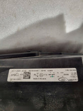 Laden Sie das Bild in den Galerie-Viewer, Frontscheinwerfer Skoda Superb III 3V1941016C Rechts Scheinwerfer Headlight SCH5882199725ca